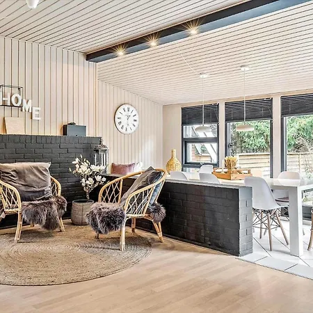 度假居 84109-8400-birkevej-1 *