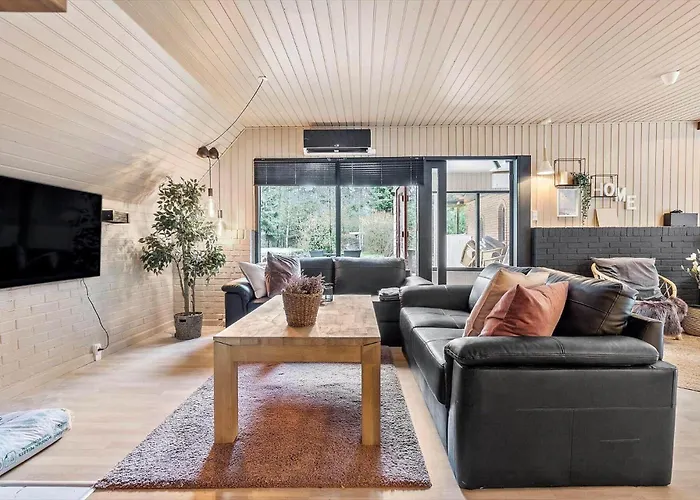 84109-Ebeltoft-Birkevej-1 * Øksenmølle